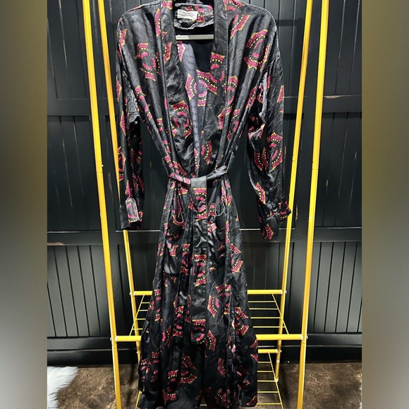 ALC Silk Robe/Duster - Picture 9 of 14